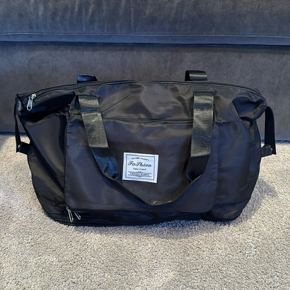 Large Capacity Foldable Black Lightweight Expansion Travel Bag NEW